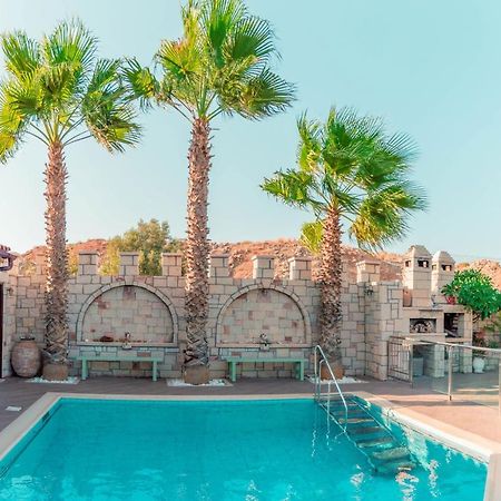 Luxury Villa Karteros Luaran gambar