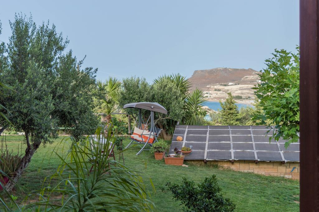 Luxury Villa Karteros Luaran gambar