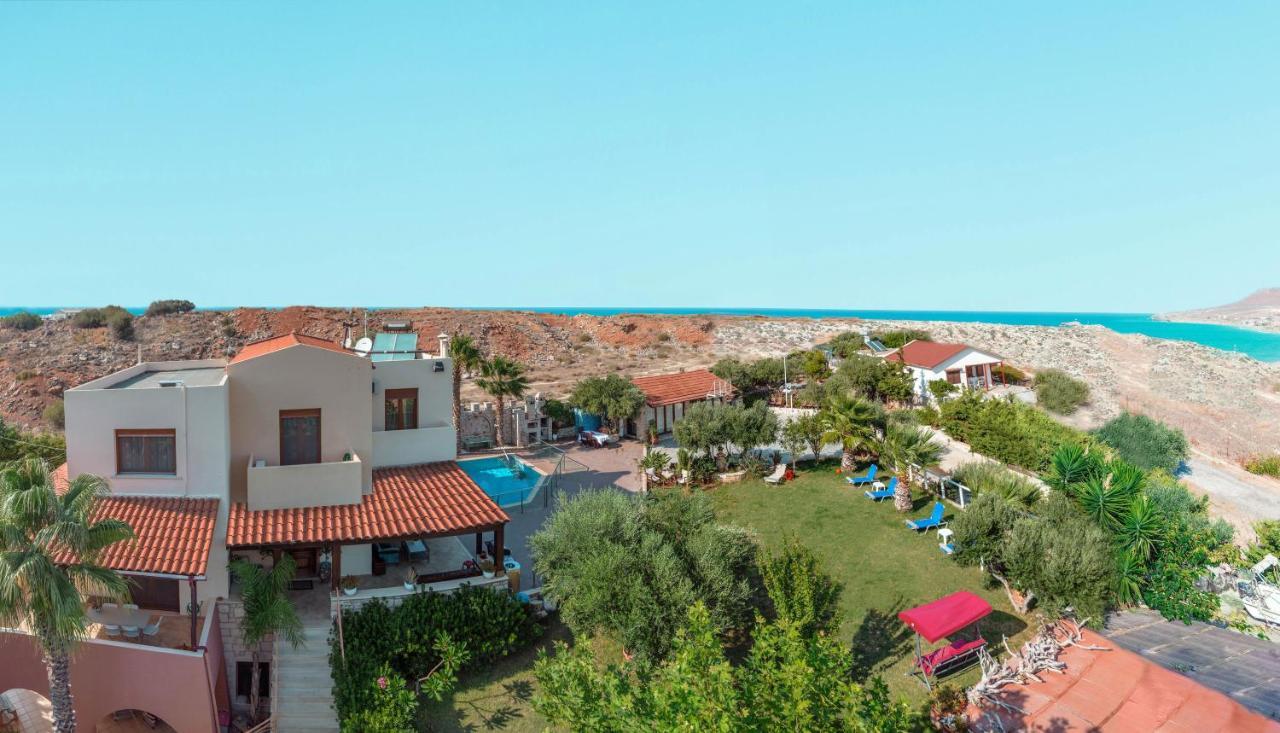 Luxury Villa Karteros Luaran gambar